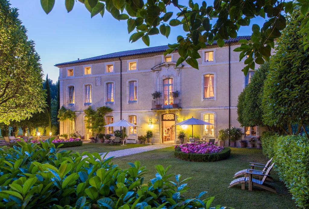 Chateau Talaud Bed and Breakfast Loriol-du-Comtat Eksteriør billede