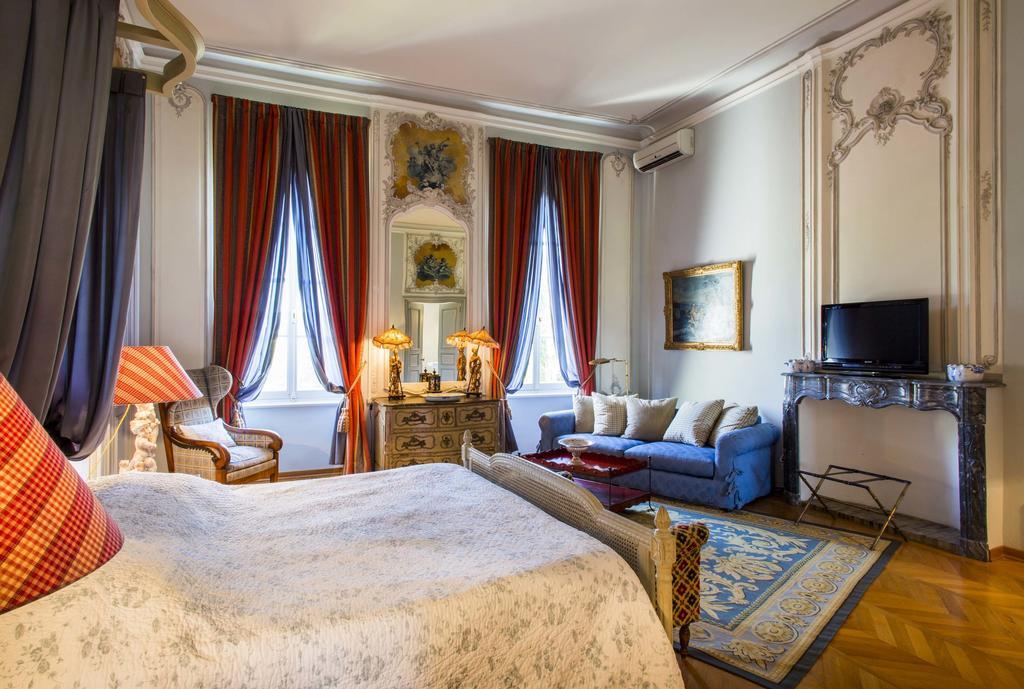 Chateau Talaud Bed and Breakfast Loriol-du-Comtat Værelse billede