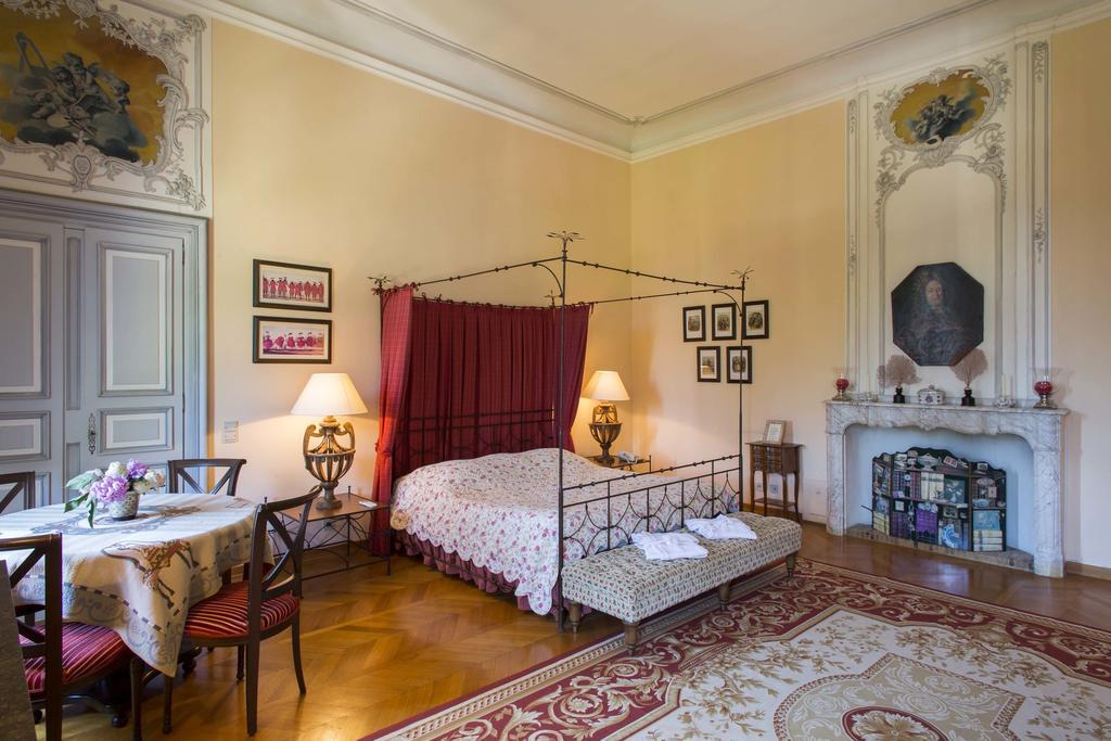 Chateau Talaud Bed and Breakfast Loriol-du-Comtat Værelse billede