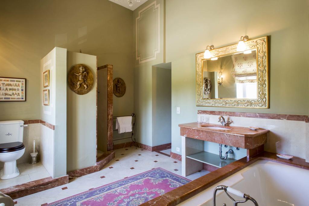 Chateau Talaud Bed and Breakfast Loriol-du-Comtat Værelse billede