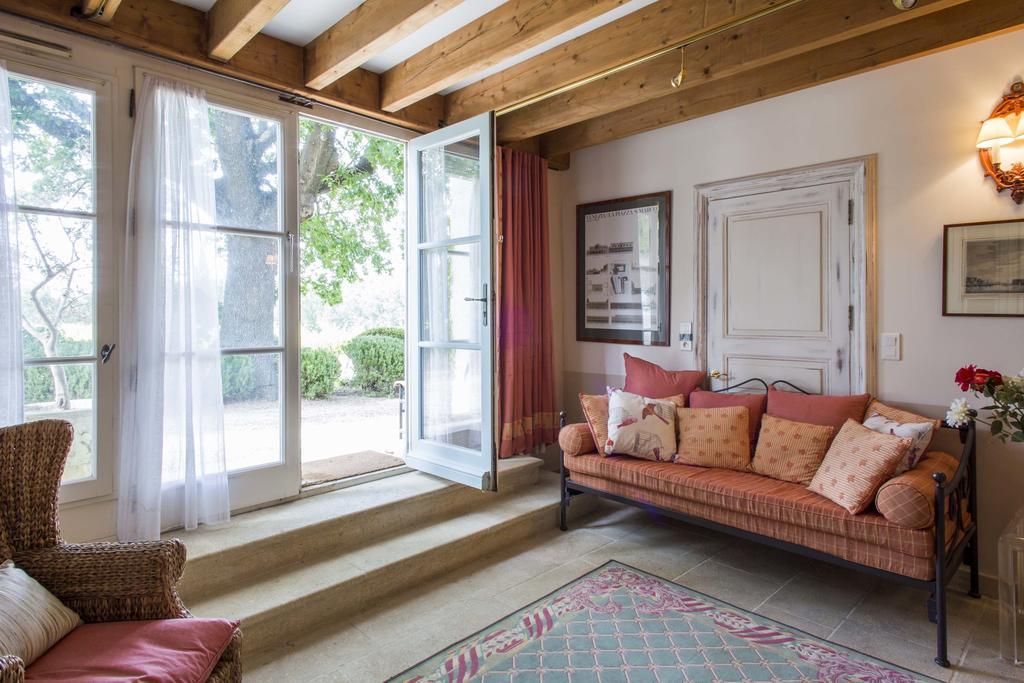 Chateau Talaud Bed and Breakfast Loriol-du-Comtat Eksteriør billede